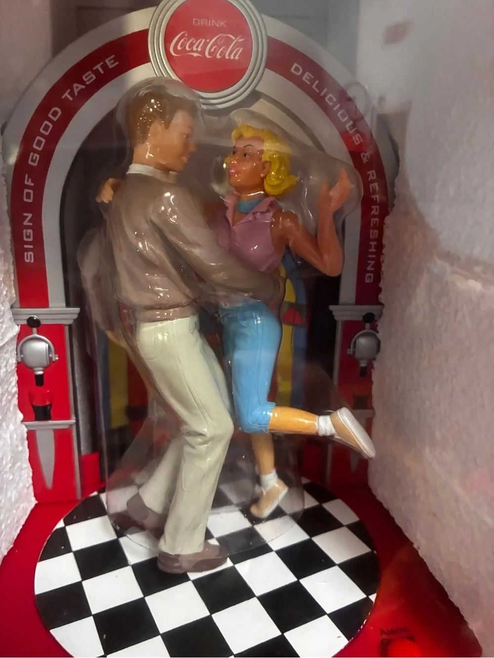 Vintage Coca-Cola Date Night Dancin’ Alarm Clock
